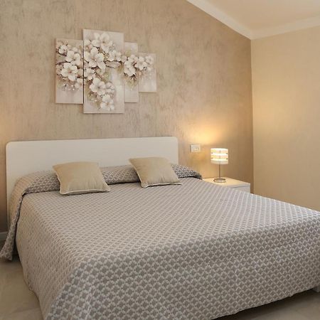 Flower Apartments Bardolino Luaran gambar