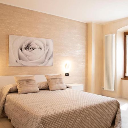Flower Apartments Bardolino Luaran gambar