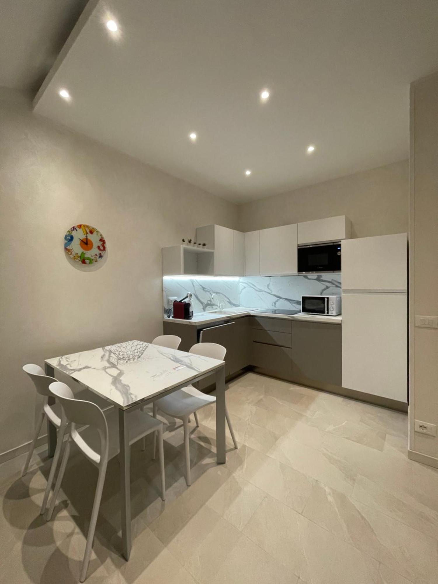 Flower Apartments Bardolino Luaran gambar