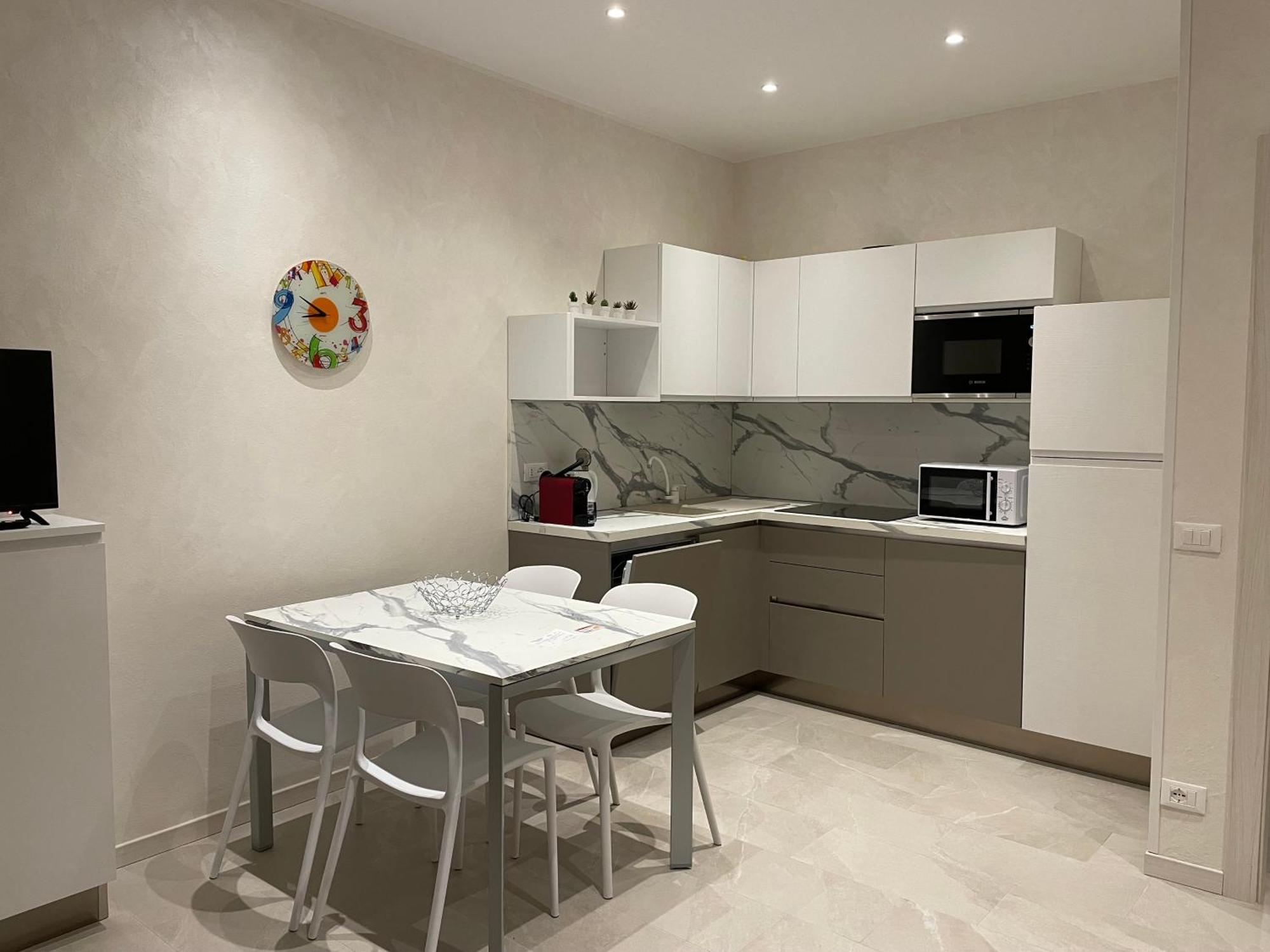 Flower Apartments Bardolino Luaran gambar